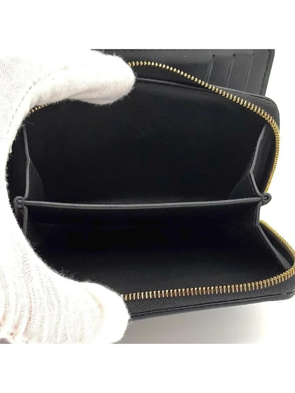 Louis Vuitton Wallet Monogram Coussin Portefeuille Lou Black